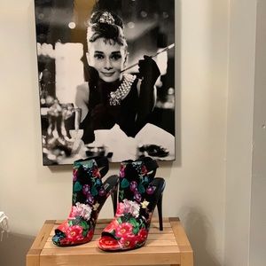 Steve Madden peep toe stiletto booties